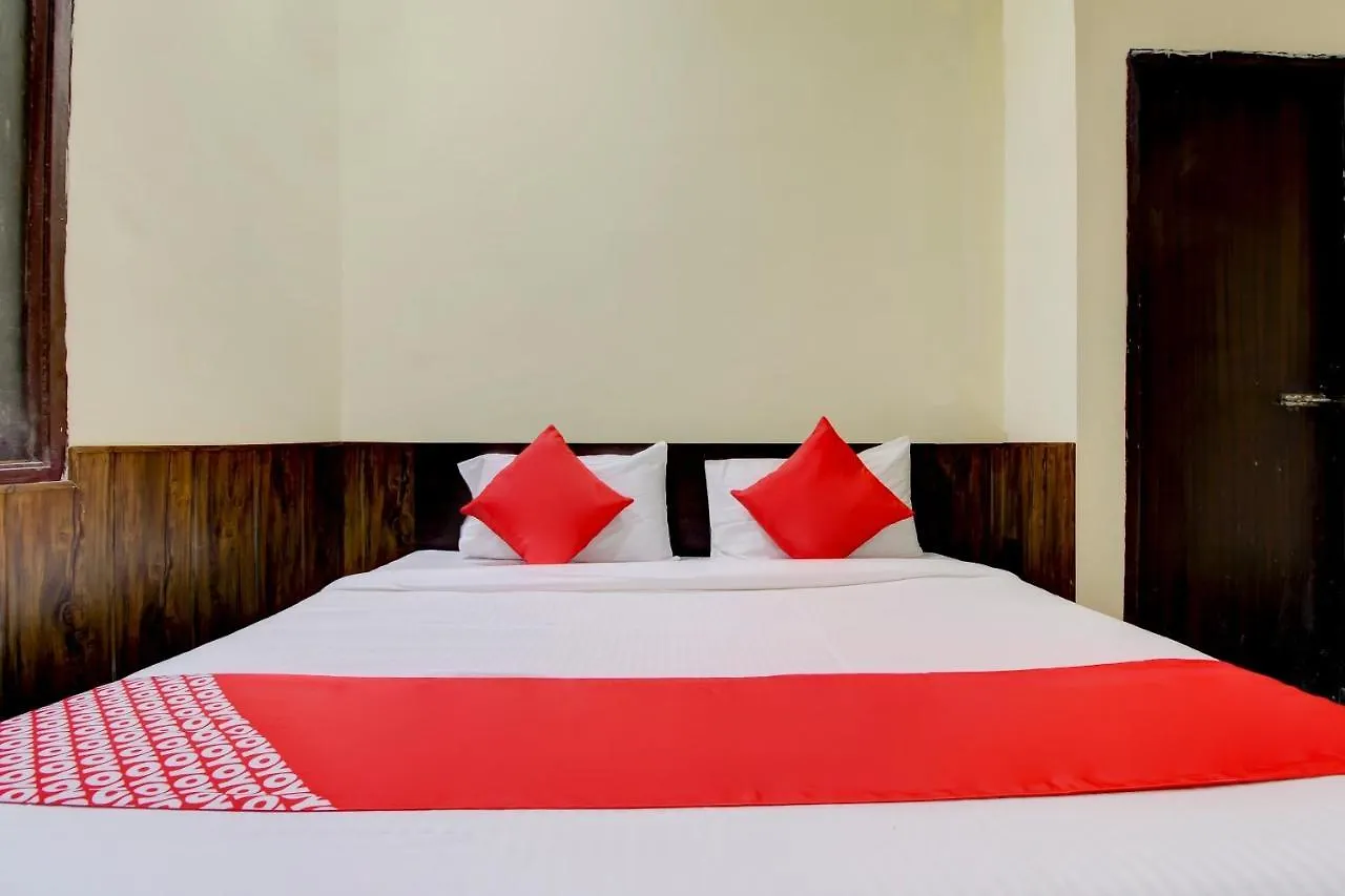 Oyo 46629 Hotel Anmol Palace Agra  3*, Agra (Uttar Pradesh) India