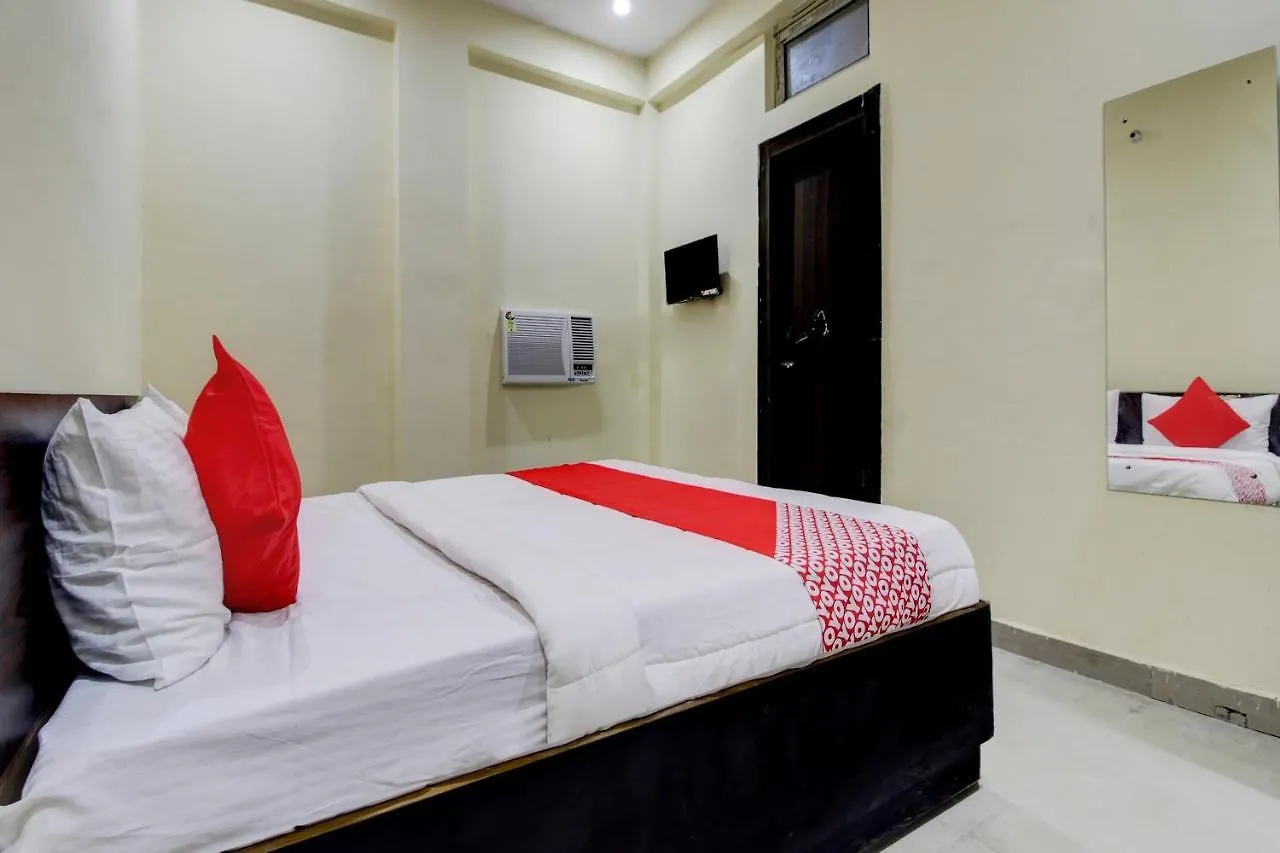 Oyo 46629 Hotel Anmol Palace Agra  3*, Agra (Uttar Pradesh) India