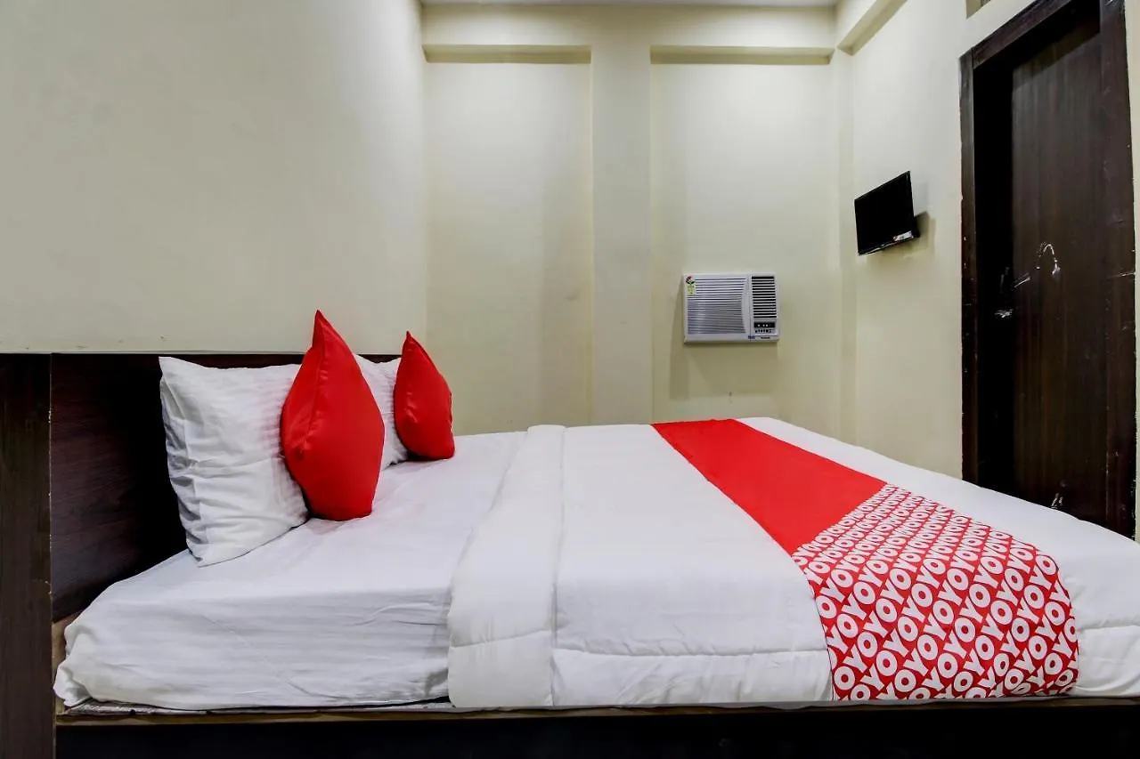 Oyo 46629 Hotel Anmol Palace Agra