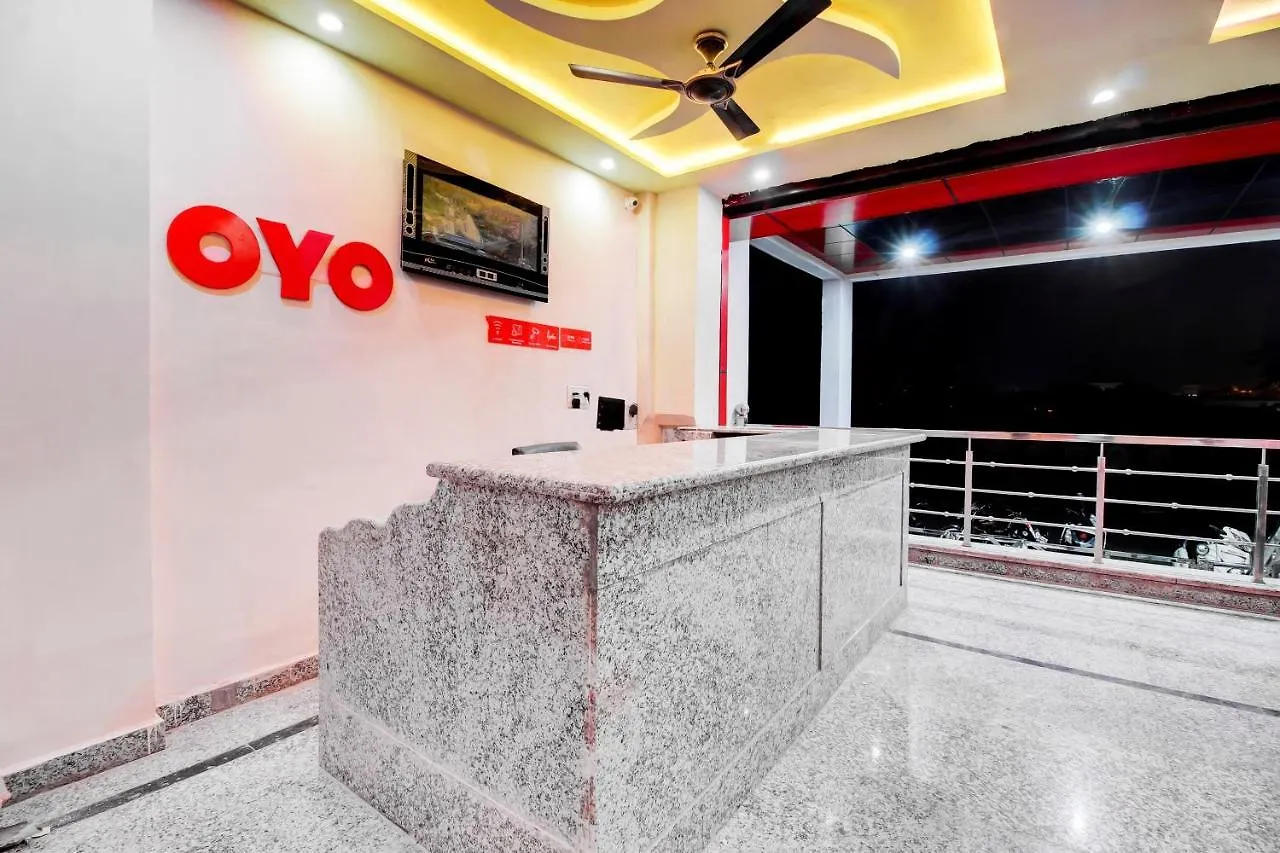 Oyo 46629 Hotel Anmol Palace Agra