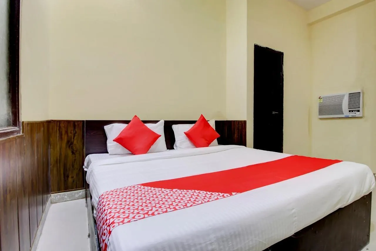Oyo 46629 Hotel Anmol Palace Agra